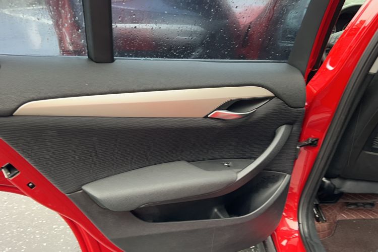 Used BMW X1 2013 sDrive18i Fashion Model
