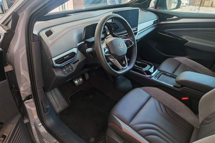 Used Volkswagen ID.4 CROZZ 2024 PRIME