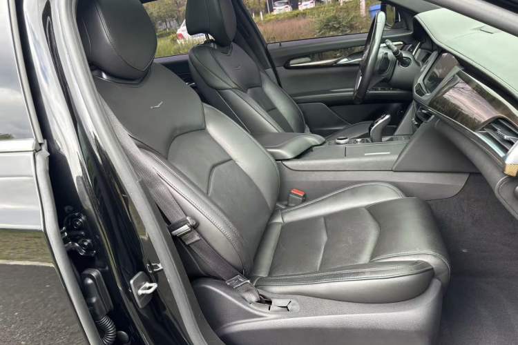 Used Cadillac CT6 2021 28T Luxury Version