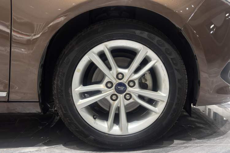 Used Ford Escort 2019 Revised Version 1.5L Automatic Enjoyment Type China VI Standard
