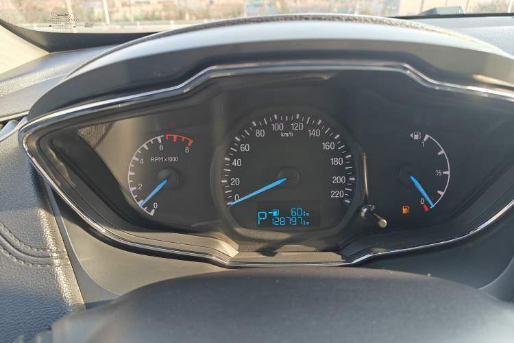 Used Ford Escort 2017 Happiness Edition 1.5L Automatic Fashion Version
