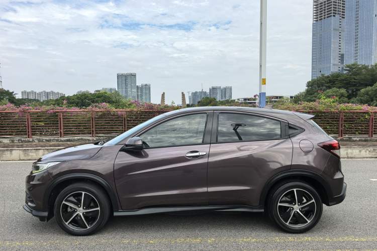 Used Honda Vezel 2019 220 TURBO CVT Luxury Edition China VI
