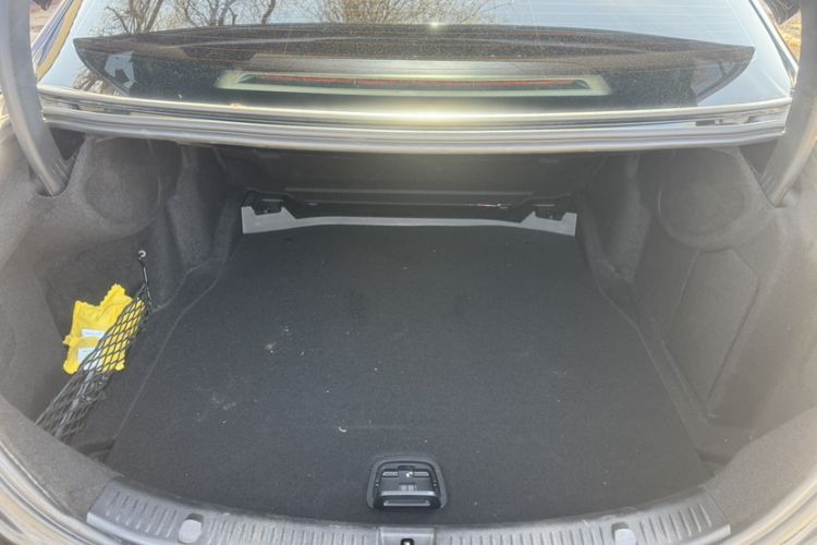 Used Mercedes-Benz E-Class 2023 Updated E 300 L Luxury Edition
