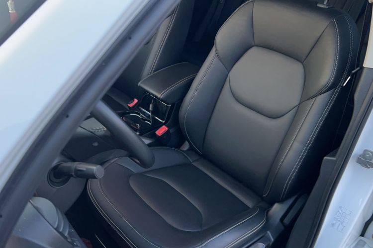 Used Bestune X40 2019 1.6L Automatic Luxury Edition China VI
