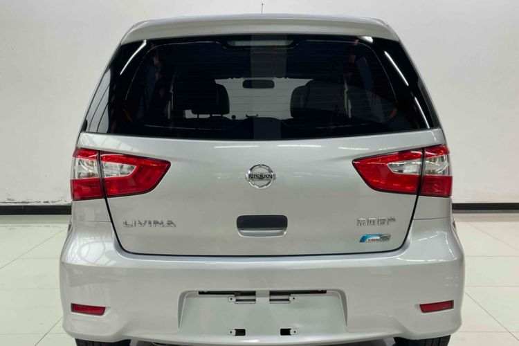 Used Nissan Livina 2015 1.6XE CVT Comfort Edition
