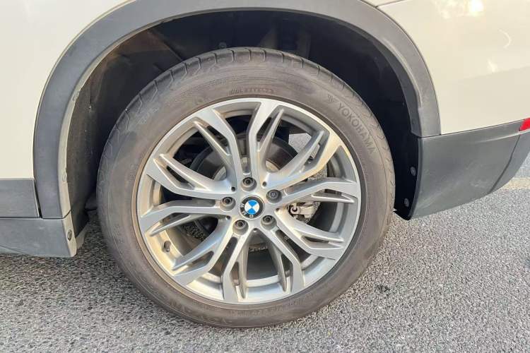 Used BMW X1 2018 sDrive20Li Leading Model
