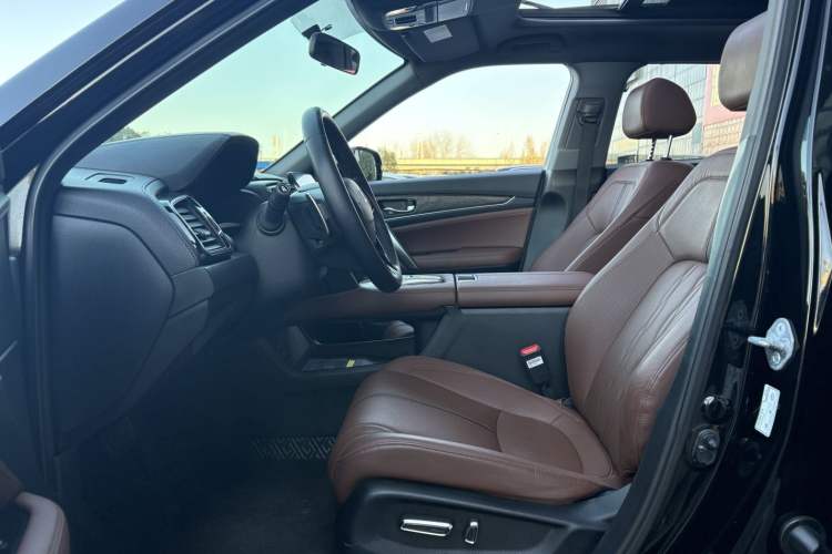 Used Honda UR-V 2020 370TURBO Two-Wheel Drive Luxury Edition
