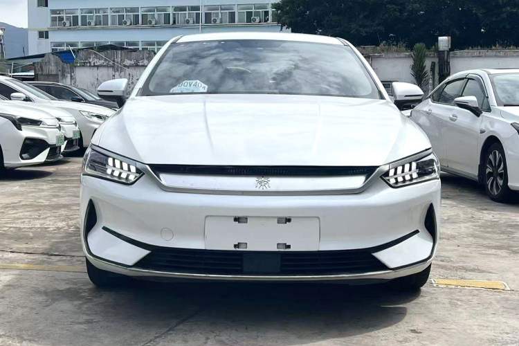 Used BYD Qin PLUS 2021 EV 420KM Commuter Edition
