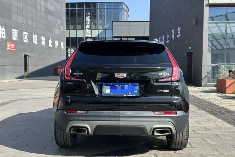 Used Cadillac XT4 2020 28T Two-Wheel-Drive Leading Version
