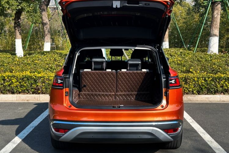 Used Volkswagen ID.6 CROZZ 2021 First Edition
