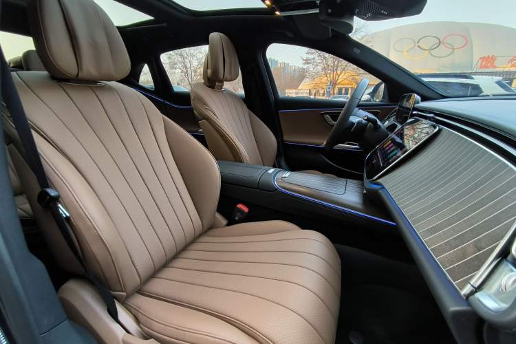 Used Mercedes-Benz E-Class 2025 E 300 L Stylish Model