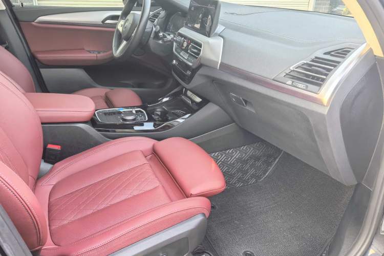 Used BMW iX3 2023 Leading Type
