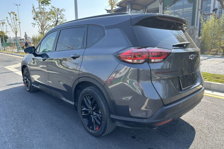 Used Chevrolet Orlando 2020 Light Hybrid Redline 530T Automatic Enjoyment Edition (5+2 Models)