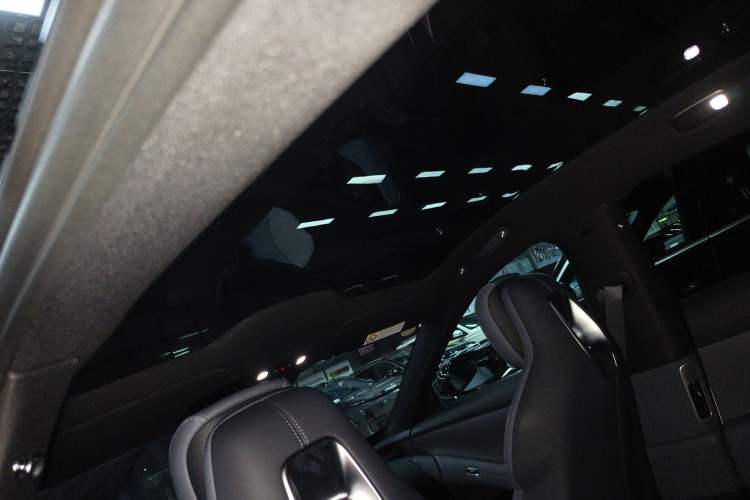 Used  YU7 2025 Ultra-Long Range Rear-Wheel Drive Version
