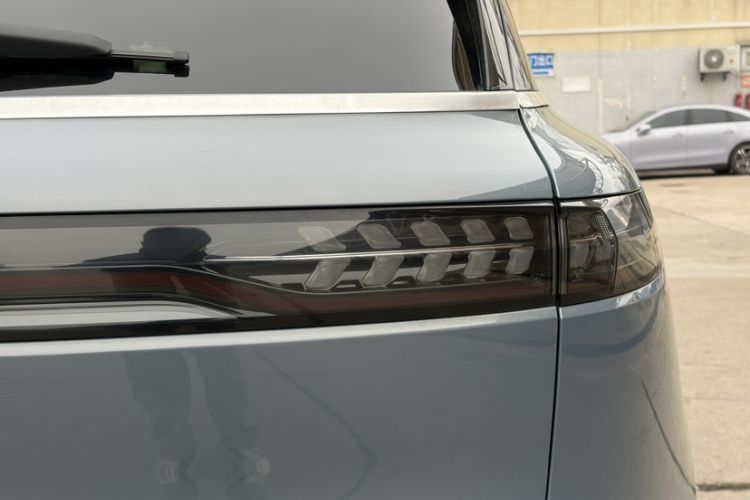 Used VOYAH FREE 2021 Four-Wheel Drive Standard All-Electric Exclusive Luxury Package
