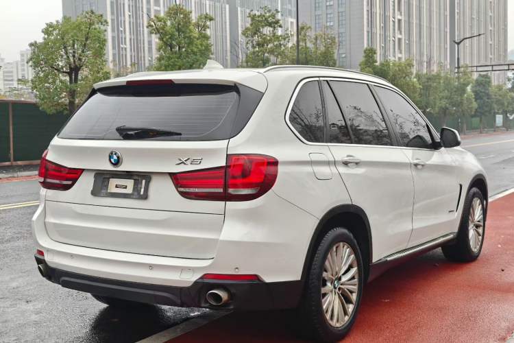 Used BMW X5 2014 xDrive35i Luxury Model
