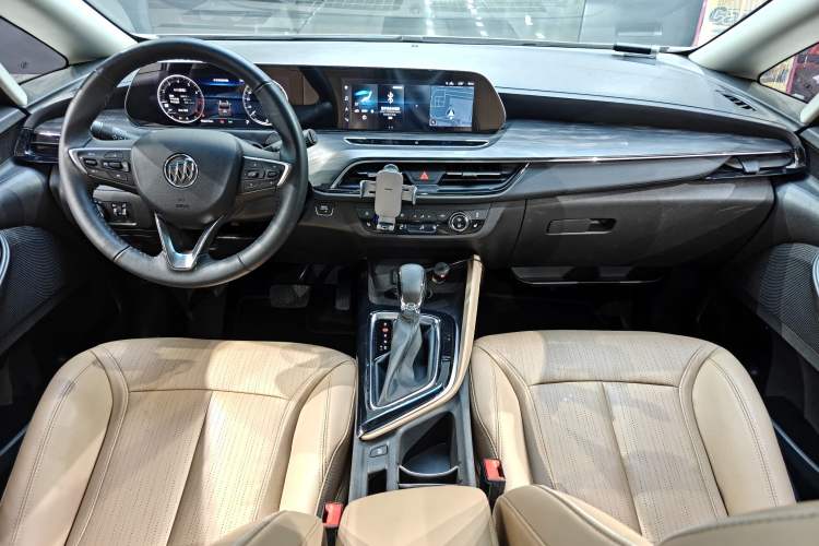 Used Buick GL6 2021 323T Mild Hybrid Connect Luxury Model
