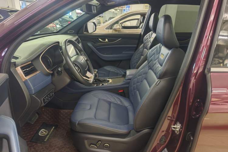 Used Oshan COS1 2018 1.5T Automatic Smart 7-Seater
