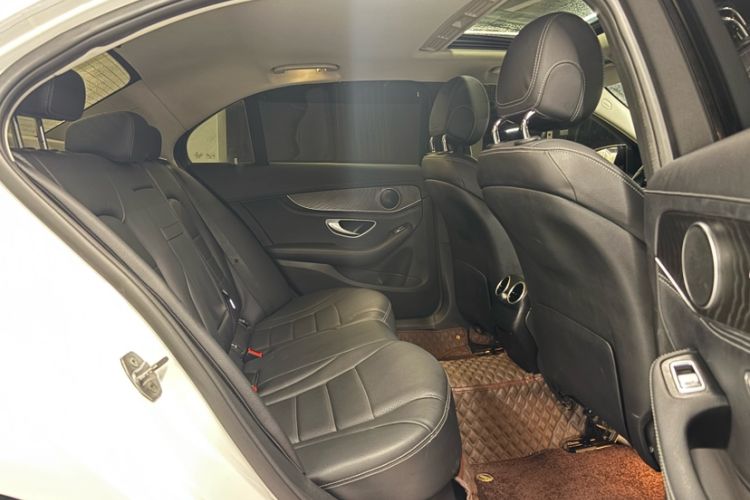 Used Mercedes-Benz C-Class 2018 C 180 L Fashion Edition Sport Version
