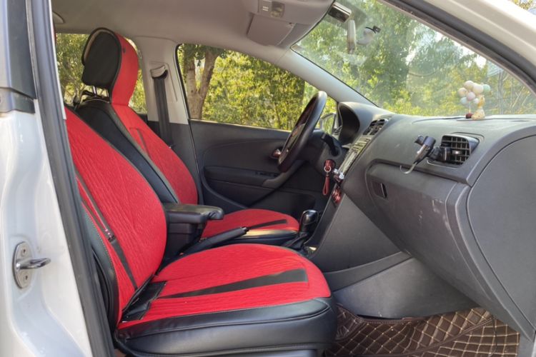 Used Volkswagen Polo 2016 1.4L Automatic Trendy Model
