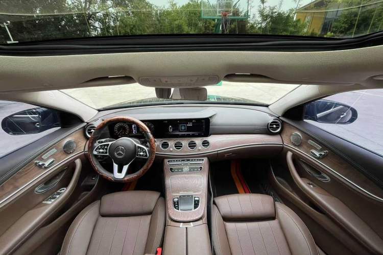 Used Mercedes-Benz E-Class 2020 E 260 L 4MATIC
