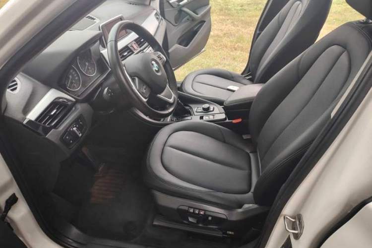 Used BMW X1 2018 sDrive20Li Leading Model
