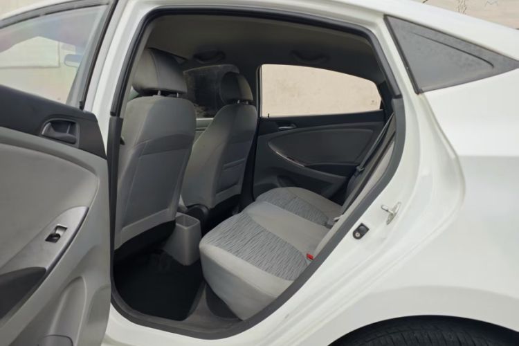 Used Hyundai Verna 2014 1.4L Manual Smart GLS Trim