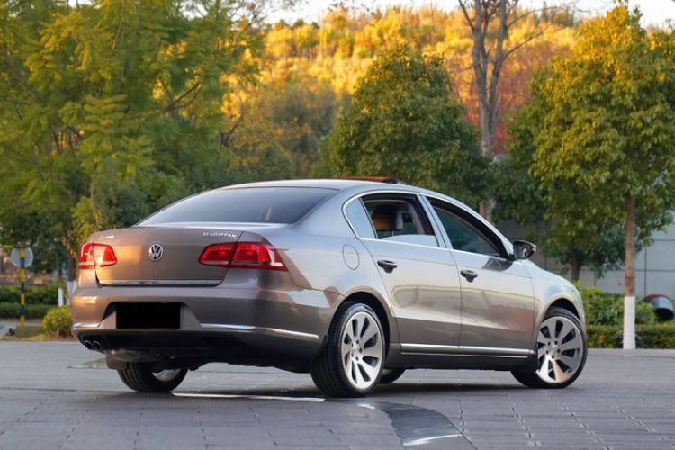 Used Volkswagen Magotan 2015 2.0 TSI Luxury Model
