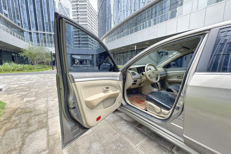 Used Nissan Sylphy 2012 Classic 1.6XE Automatic Comfort Edition
