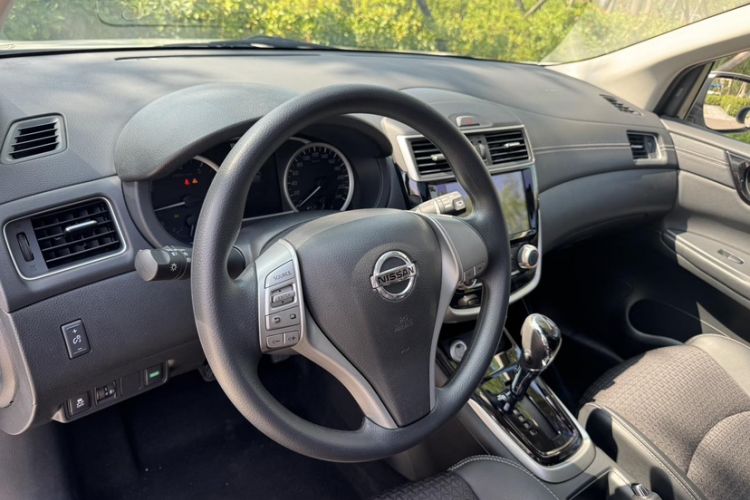 Used Nissan Tiida 2019 1.6L CVT Smart Drive Version China VI Standard
