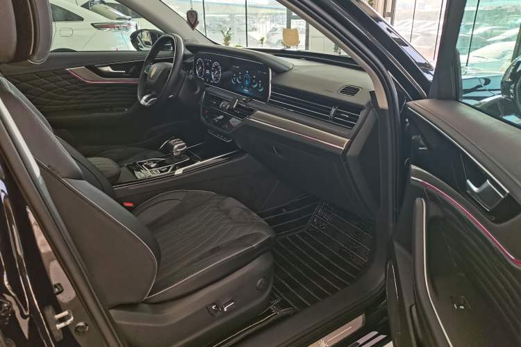 Used Hongqi HS5 2022 Revised Version 2.0T Smart Connect Flagship Edition
