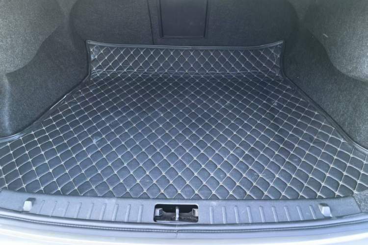 Used Volvo S60 2018 S60L T3 Smart Progress Edition
