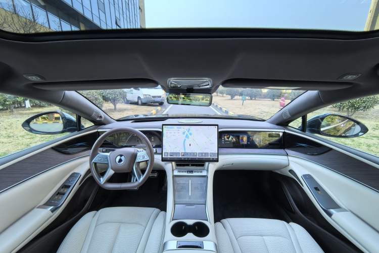 Used Denza Z9 2024 1100 km Four-Wheel Drive Max Version