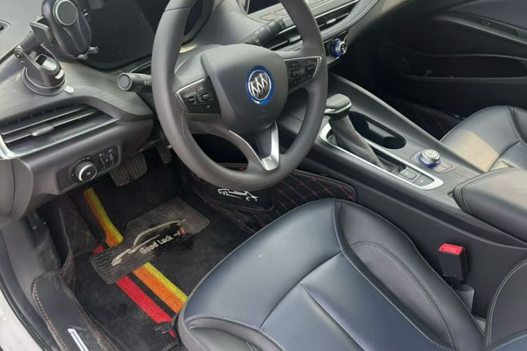 Used Buick Velite 6 2020 Plug-in Hybrid Connected Fashion Model
