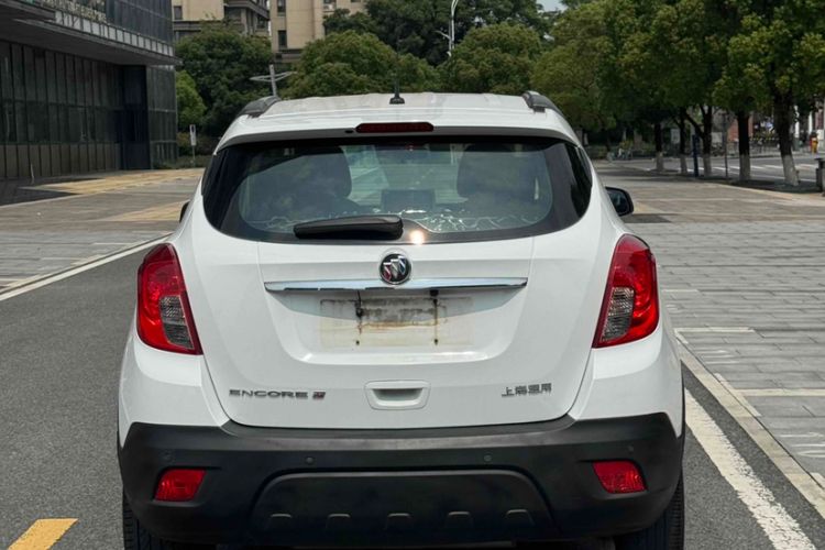 Used Buick Encore 2015 1.4T Automatic Two-Wheel Drive Urban Elite Version
