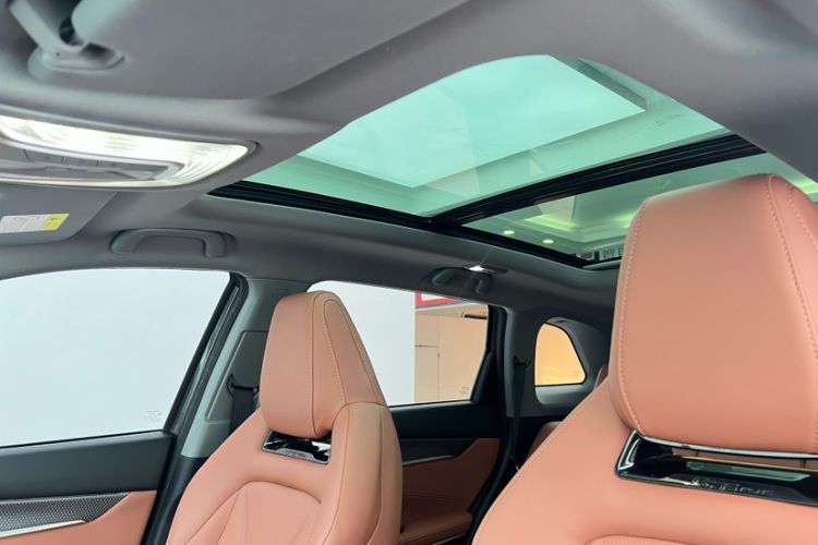 Used Changan CS75 PLUS 2023 3rd Generation 1.5T Automatic Prestige Model
