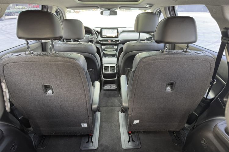 Used Hyundai Santa Fe 2020 380 TGDi Automatic Two-Wheel Drive GLS Luxury Edition
