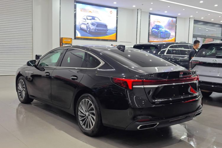 Used Buick LaCrosse 2023 28T Prestige Edition
