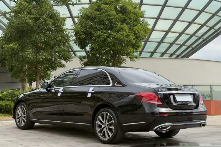 Used Mercedes-Benz E-Class 2017 E 300 L Luxury Model