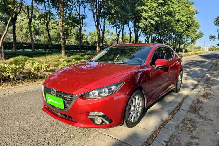 Used Mazda Mazda 3 Axela 2016 Sedan 1.5L Automatic Luxury Model
