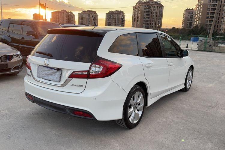 Used Honda Jade 2016 1.8L Automatic Comfort Version 5 Seats
