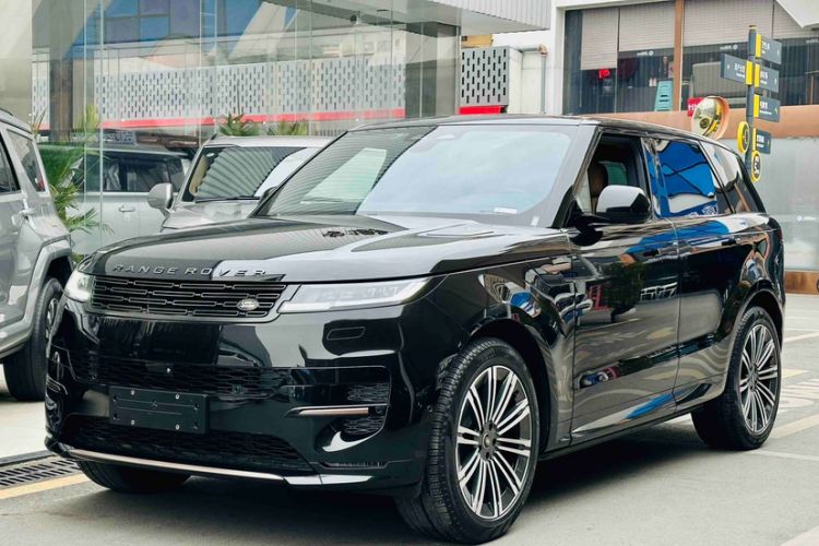 Used Land Rover Range Rover Sport 2023 400PS Dynamic SE