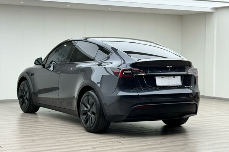 Used Tesla Model Y 2024 Rear-Wheel-Drive Version
