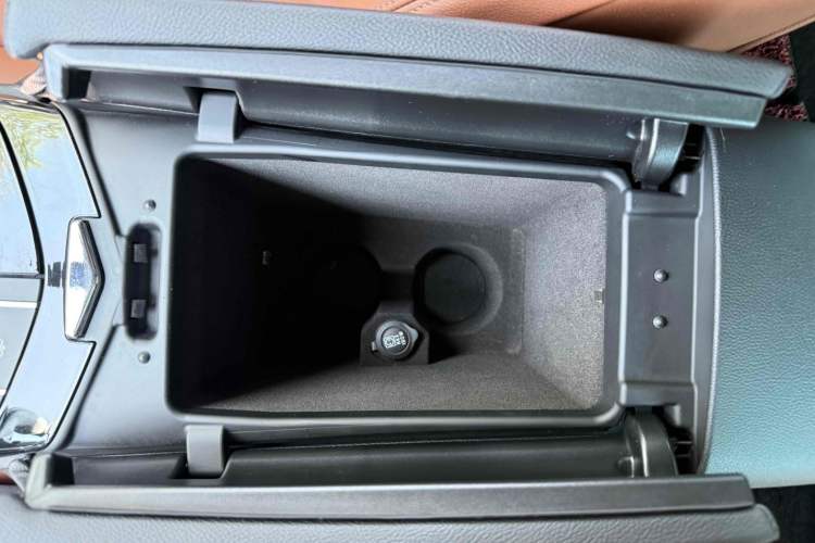 Used Maserati Levante 2018 3.0T Classic Edition
