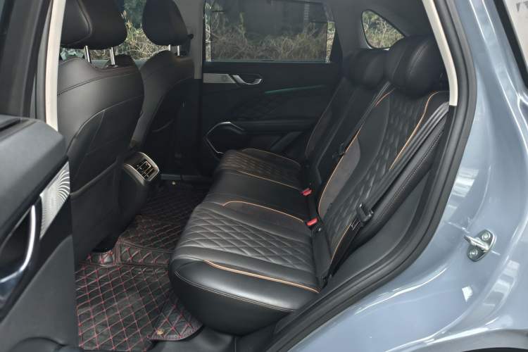 Used Wey Latte DHT-PHEV 2022 1.5T Two-Wheel-Drive Extra-Large Version
