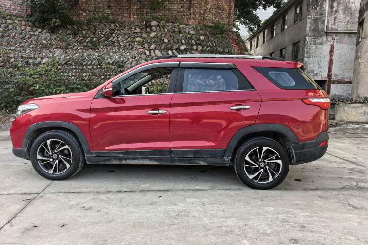 Used Dongfeng Fengon S560 2018 1.8L CVT Urban Model 5 Seats