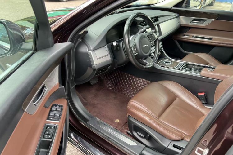 Used Jaguar XFL 2018 XFL 2.0T 250 PS Luxury Edition
