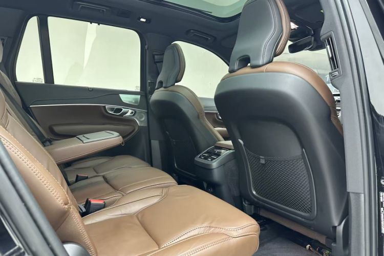 Used Volvo XC90 2024 B6 Zhiya Luxury 7-Seater
