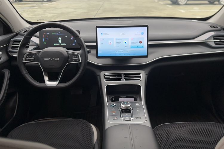 Used BYD Destroyer 05 2024 HONOR Edition DM-i 55KM Luxury Model