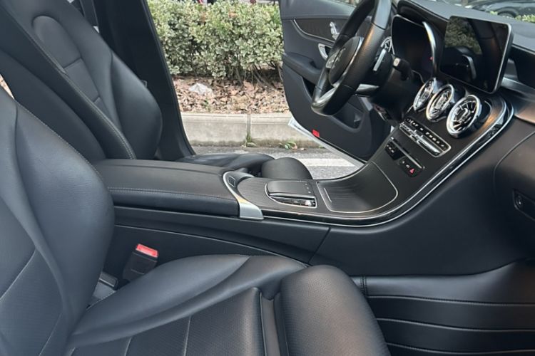 Used Mercedes-Benz C-Class 2020 Restyled C 200 L Fashion Edition Sport Version
